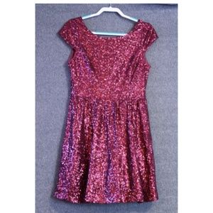 Speechless Maroon sequined dress